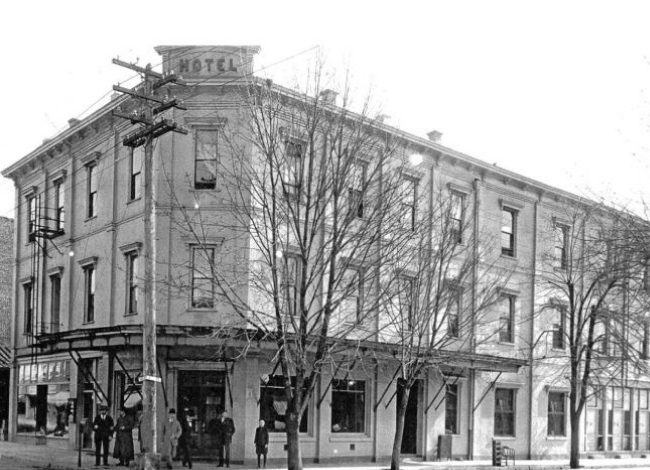 Cook's Hotel in McMinnville, Oregon